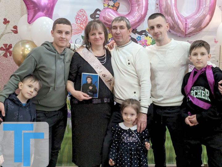 Что говорят многодетные мамы Свердловска о любви, семье и верности