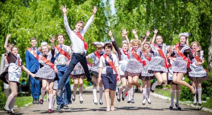 Херсонские выпускники получат аттестаты российского образца