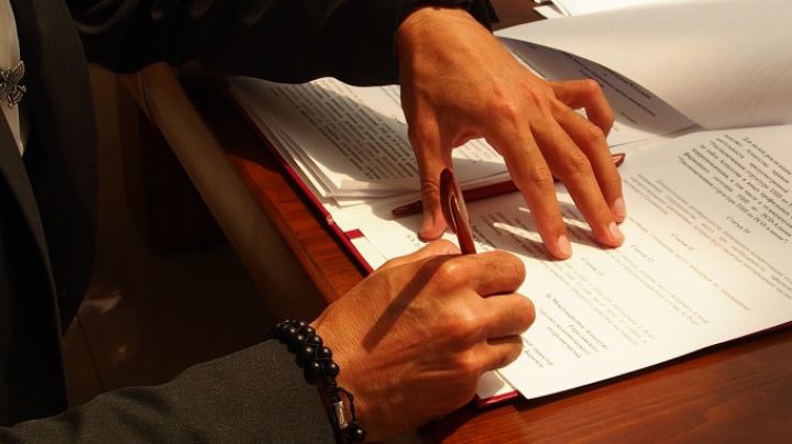 ЛНР и иранский торговый дом подписали соглашение о развитии торгово-экономических связей