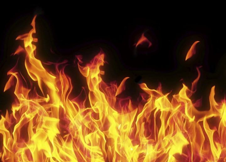 Пожилая луганчанка пострадала во время пожара