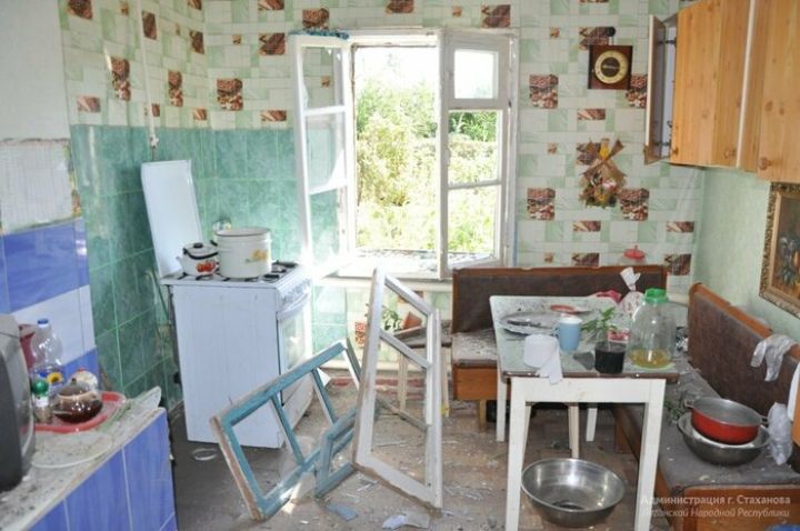 Киевские силовики нанесли удар по Ирмино и Стаханову