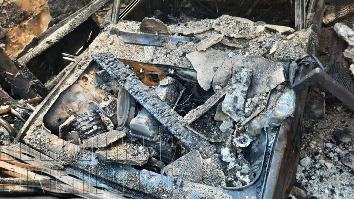 На улице Гагарина сгорела «Таврия», а в гараже – инструменты: 