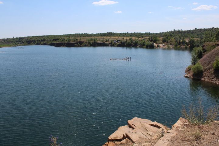 На Краснодонском карьере утонул пьяный парень