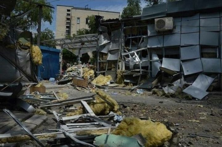 Уничтожены гараж, авто, повреждены здания: последствия удара «Точкой-У» по Ровенькам