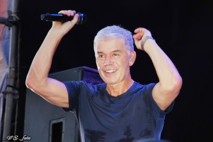 Нестареющий Газманов «зажёг» в Луганске