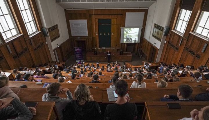 Несколько тысяч абитуриентов из ЛДНР подали документы в вузы России