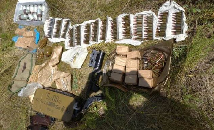 В Марковском районе нашли гранатомёт и боеприпасы