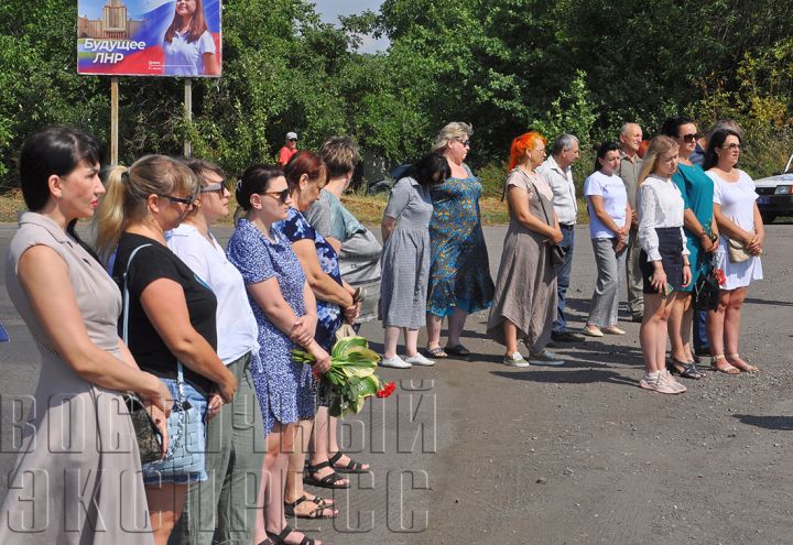 Свердловчане отметили годовщину освобождения района от украинских оккупантов