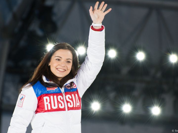 Олимпийская чемпионка РФ Аделина Сотникова посетит Луганск