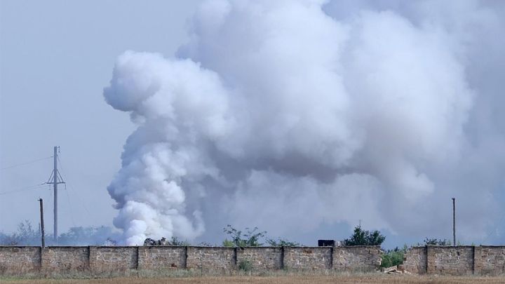 На севере Крыма взорвались боеприпасы: Минобороны России назвало происшествие диверсией