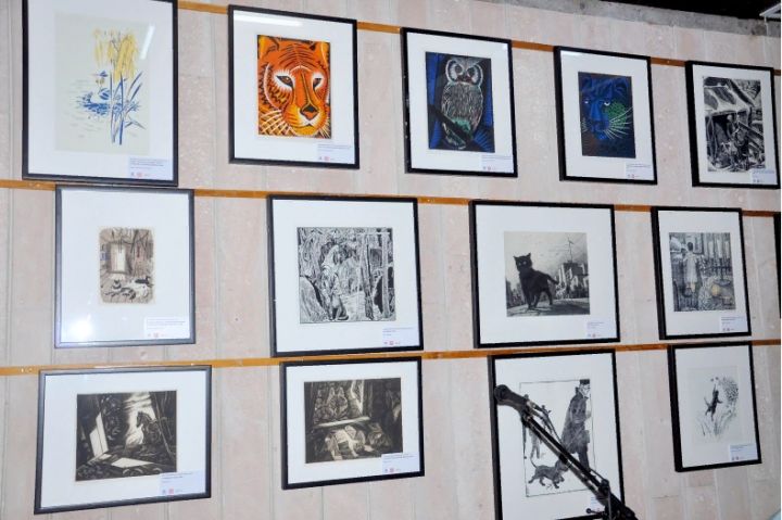 В Свердловске открылась выставка «Счастливое детство»