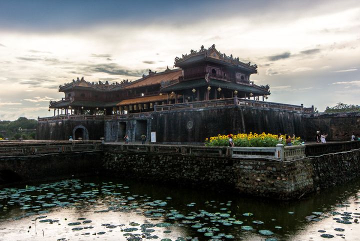 Во Вьетнаме загорелась постройка из списка мирового наследия ЮНЕСКО