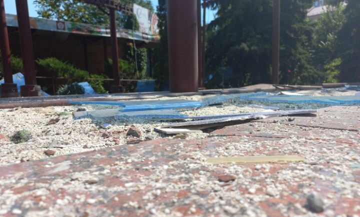 ВСУ ударили по центру Донецка: повреждена Администрация Главы, есть погибшие