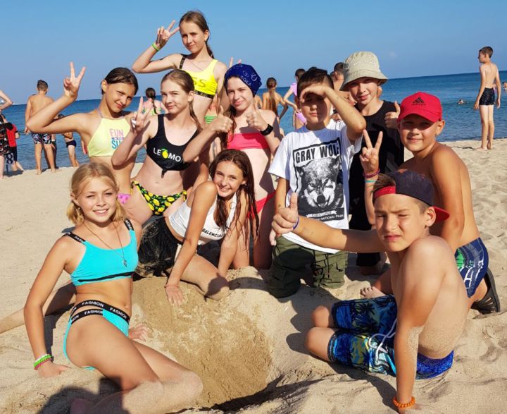 Юные жители Краснодона отдохнули в крымской «Жемчужине»