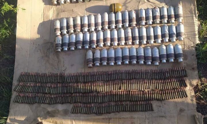 В Свердловске найден склад с боеприпасами