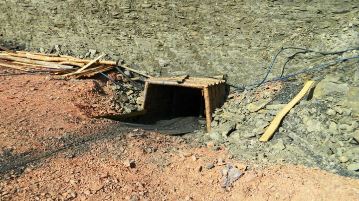 Нелегальная шахта обнаружена в Антрацитовском районе