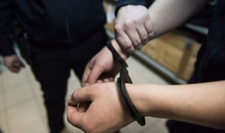 В Луганске задержали парня, ограбившего маршрутчика