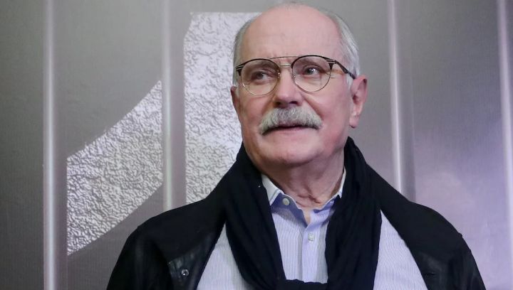 Михалков планирует в будущем привезти в ДНР свой спектакль «12»