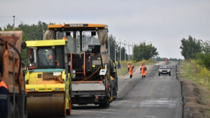 В Свердловском районе активно идут дорожные работы