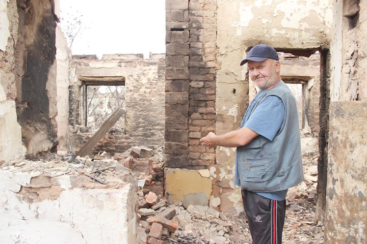 Поселок Светличный: осталось лишь пепелище