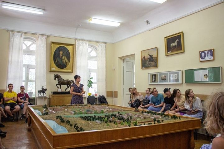 Дети из Ровеньков отправились на отдых к Черному морю