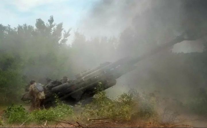 Дома и соцобъекты Стаханова получили повреждения в результате обстрела со стороны ВСУ