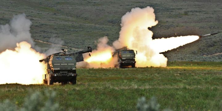 Кременная, Сватово и Золотое-5 попали под обстрел из РСЗО HIMARS