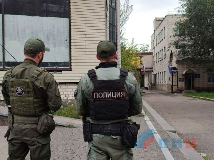 Неизвестные сообщили о минировании здания компании ГТРК ЛНР