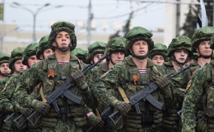 Народная милиция ЛНР разрабатывает порядок демобилизации студентов