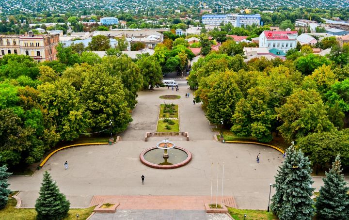 Луганску и Горловке присвоено звание «Город трудовой доблести»