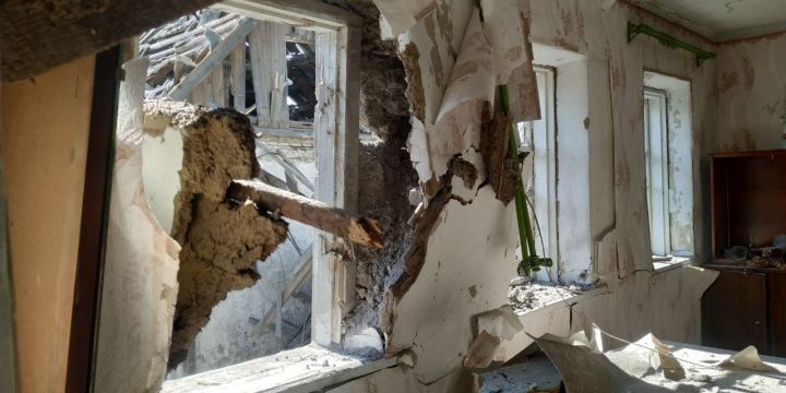 ВСУ за сутки выпустили 129 снарядов по посёлкам ДНР: ранены 6 мирных жителей