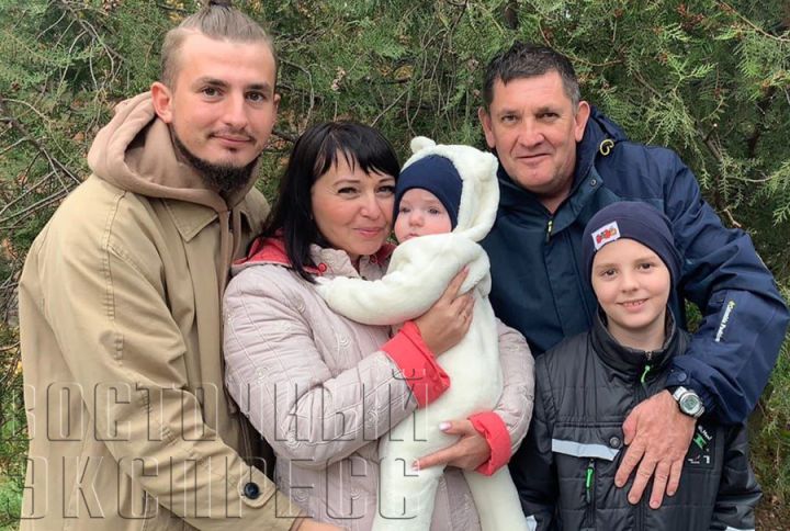 «Электроток ошибок не прощает»: о непростых рабочих буднях свердловских энергетиков