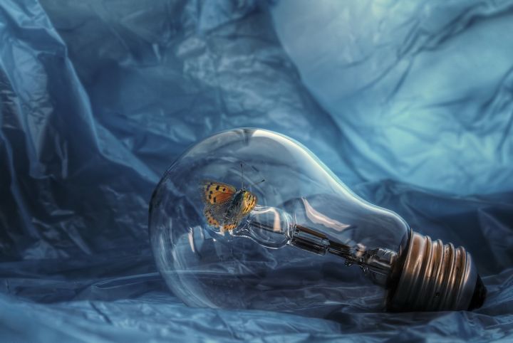 Более 12600 жителей остались без света в одном из районов ЛНР