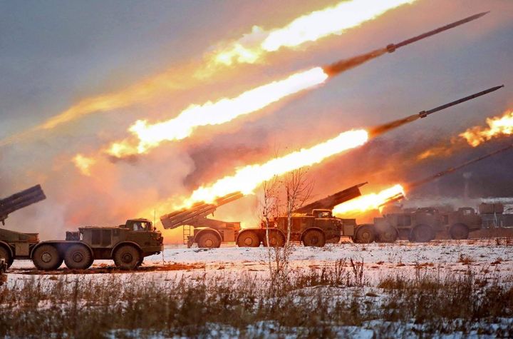 ВСУ продолжают обстреливать территорию ЛНР в канун Рождества