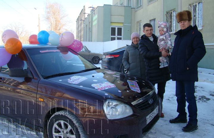 Первые свердловчане 2023 года: как прошло дежурство врачей-акушеров в новогодние праздники