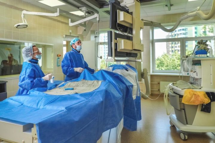 В Стаханове мужчина попал в больницу с травмами в результате подрыва