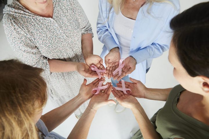 Женщинам из ЛНР и ДНР, у которых диагностирован рак груди, доступна программа поддержки