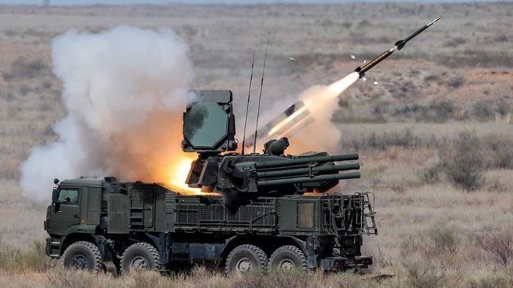 За сутки средства ПВО сбили над ЛНР 8 ракет HIMARS и 11 беспилотников