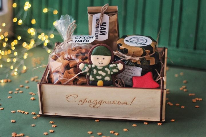 Мужчины назвали топ самых желанных подарков на 23 февраля