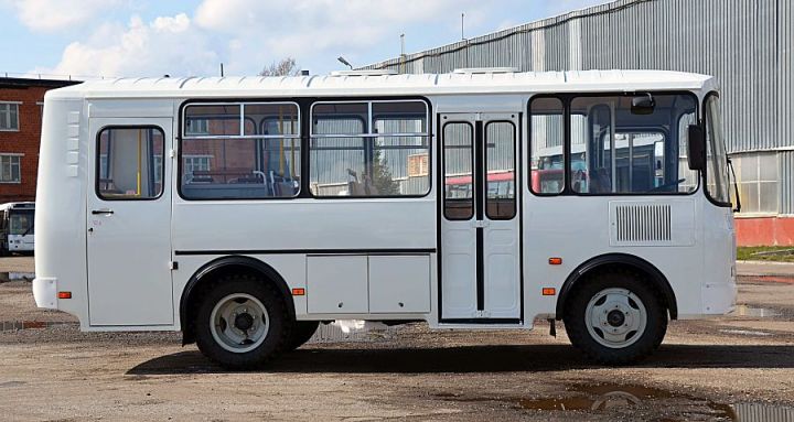С 6 марта автобусы из Свердловска в посёлок Хмельницкий будут ходить по новому графику