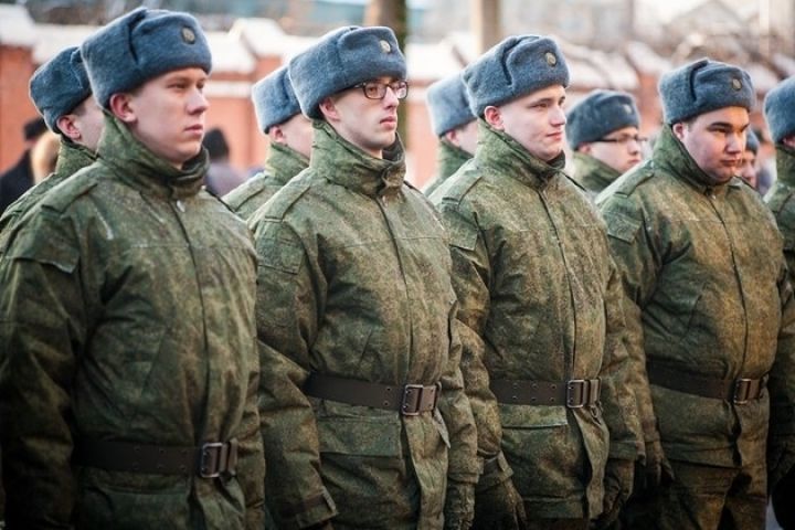 В Госдуму внесли законопроект о повышении призывного возраста в РФ