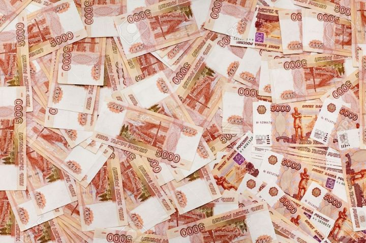 С 1 января 2024 года в России увеличится размер МРОТ на 10% - Путин