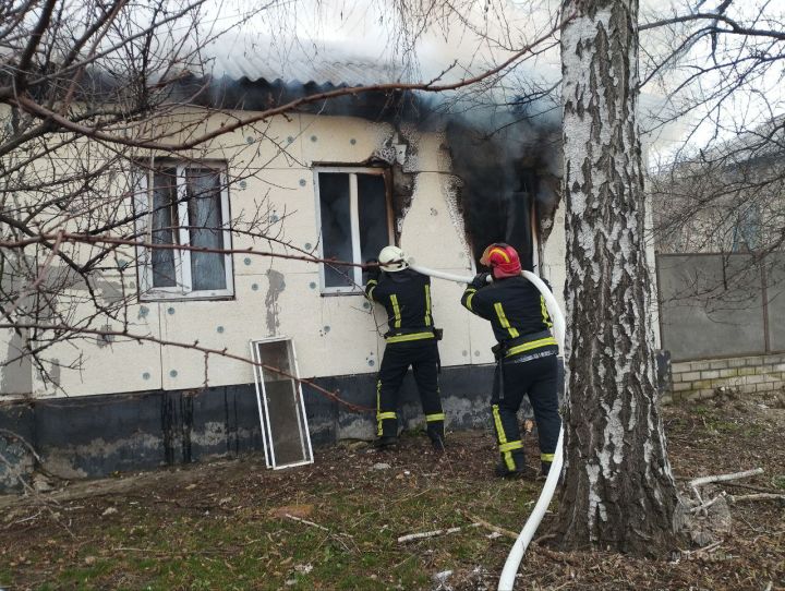 В Старобельске горел частный дом: есть погибшие