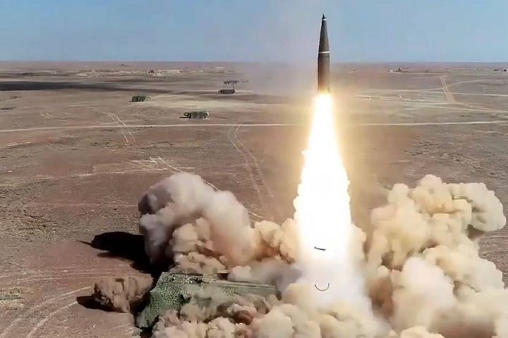 Россия разместит тактическое ядерное оружие в Беларуси – Путин