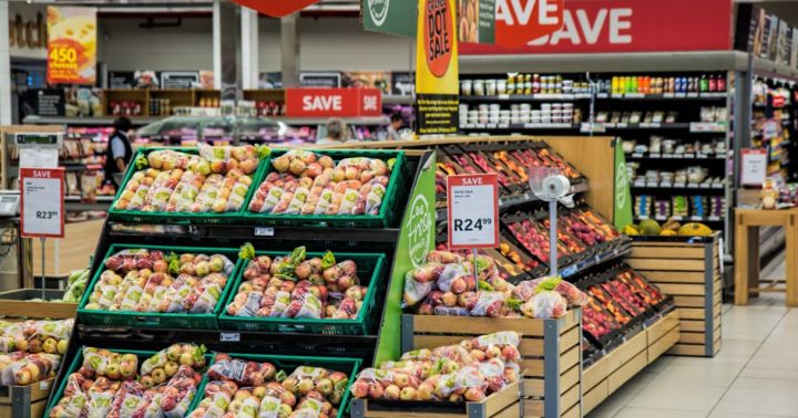 Цены на некоторые виды соцзначимых товаров снизились в ДНР