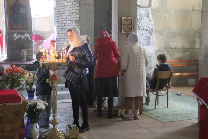 Краснодонцы встретили Великое Воскресение Христово