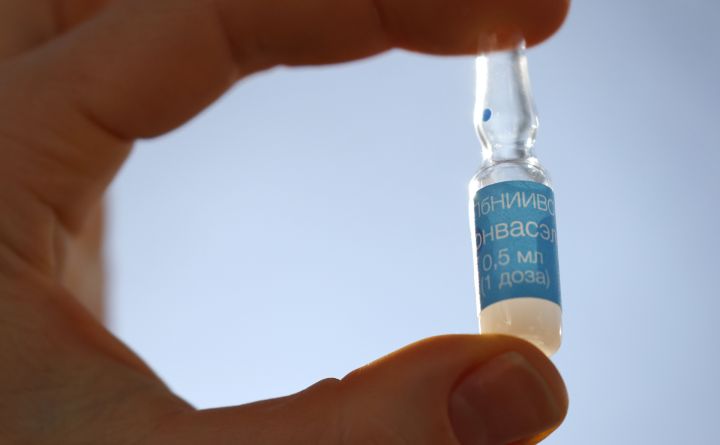 Врачи назвали вакцину, эффективную в борьбе с подштаммом коронавируса «Арктур»