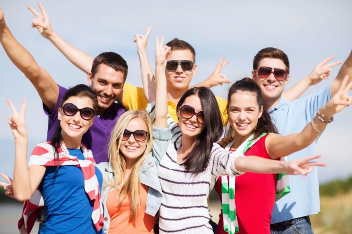 День молодёжи будут праздновать в России в последнюю субботу июня