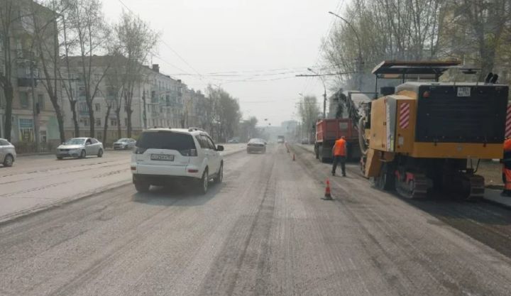 Из-за перекрытия улицы Советской в Луганске образовались пробки - соцсети