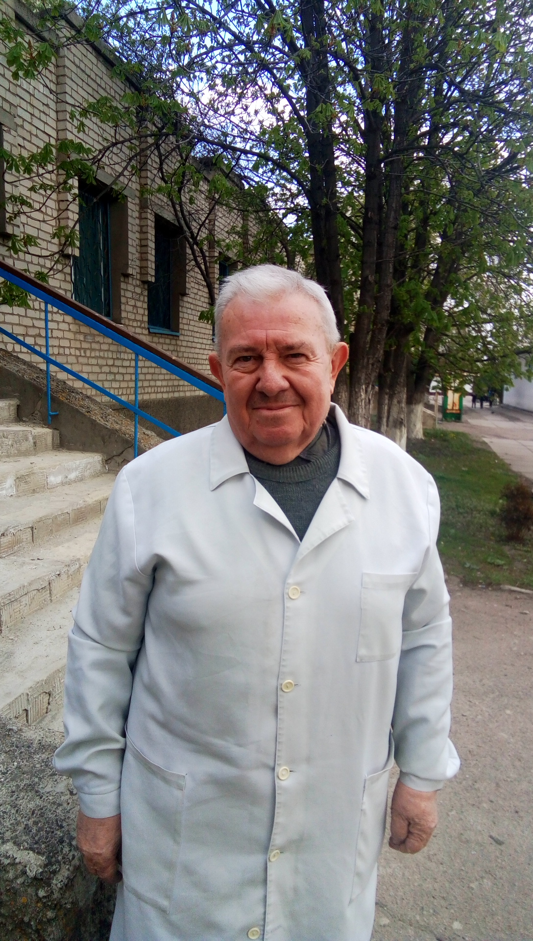 Petr Semenovich Loshniv, farmacevt so stazhem